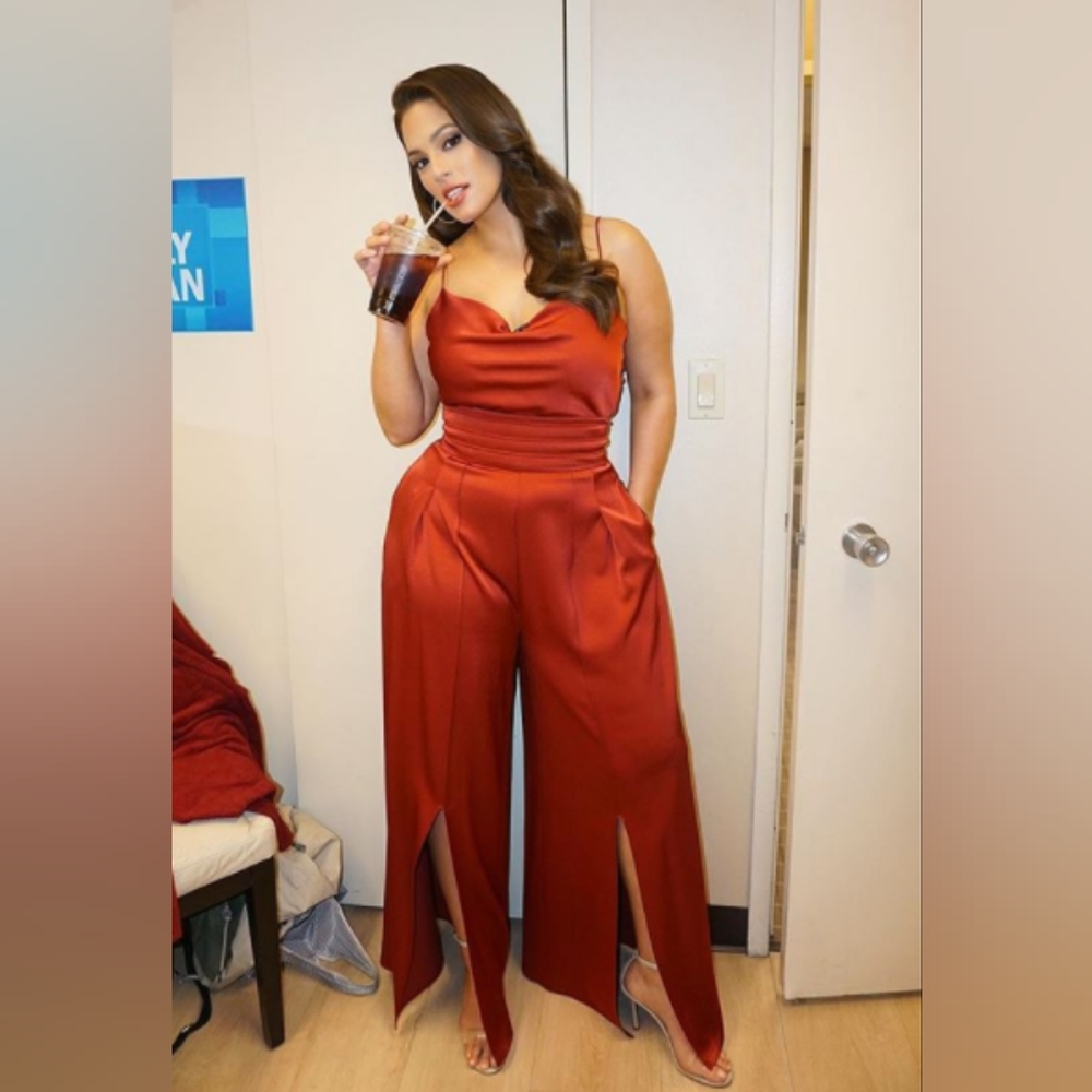 FINAL SALE 🔥Allen Schwartz red pants top set S